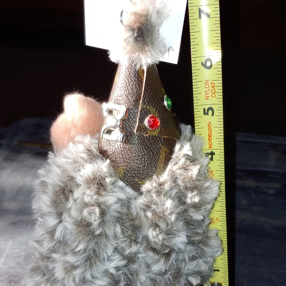 Large gnome with 100% authentic canvas hat. - Picture 5 of 12